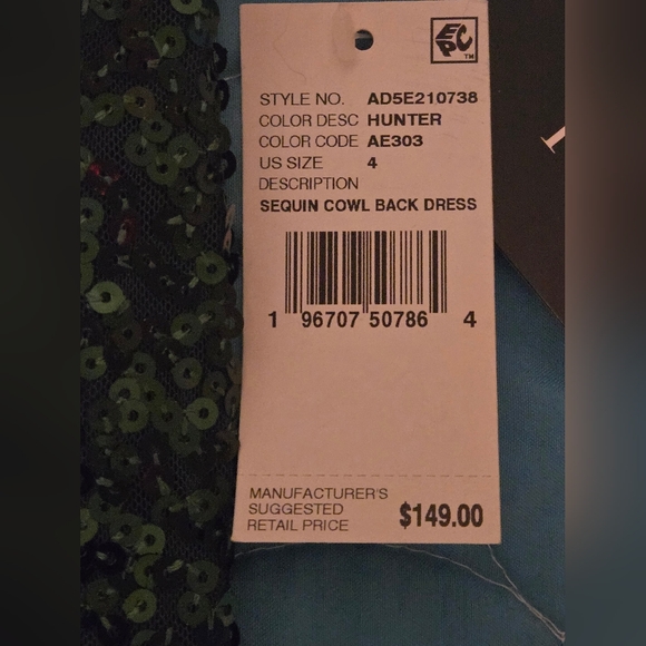 NWT~Papell Studio Elegant 'HUNTER' Green Sequin Cowl-back Dress - Picture 10 of 13